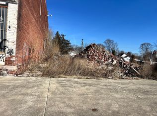 121 S Main St, Rankin, IL 60960
