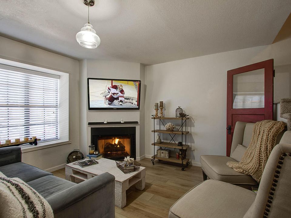 1st image of 4901 E Kelton Ln Unit 1032