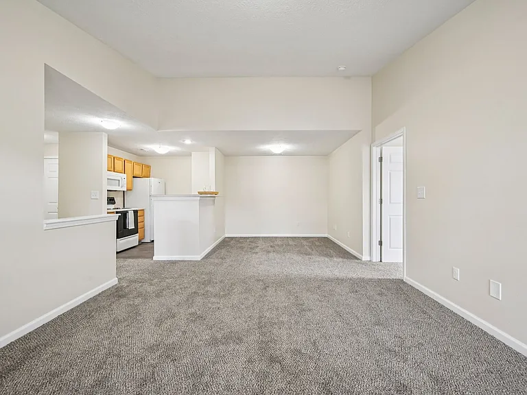 Bayberry Place Apartments — Photo 32