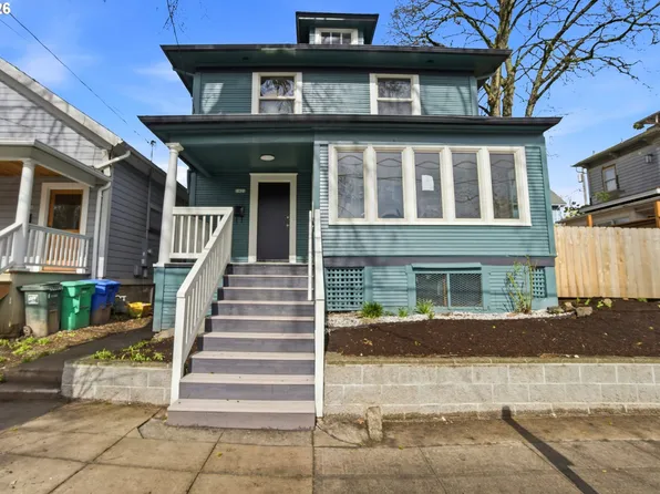 1421 SE Pine St, Portland, OR 97214