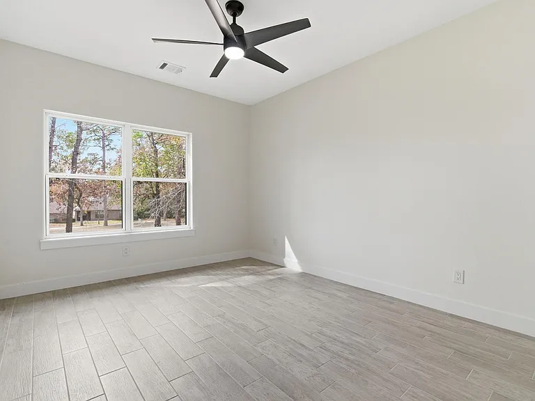 3515 Country Club Blvd — Photo 27