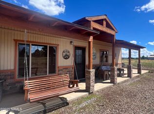 665 S Dust Devil Dr, Parks, AZ 86018