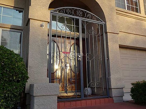 2nd image of 4404 N Pioneer Way