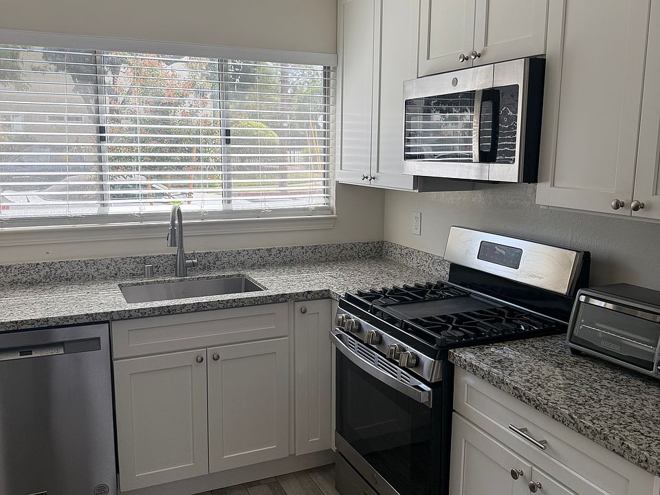 1st image of 1601 Laguna St #3