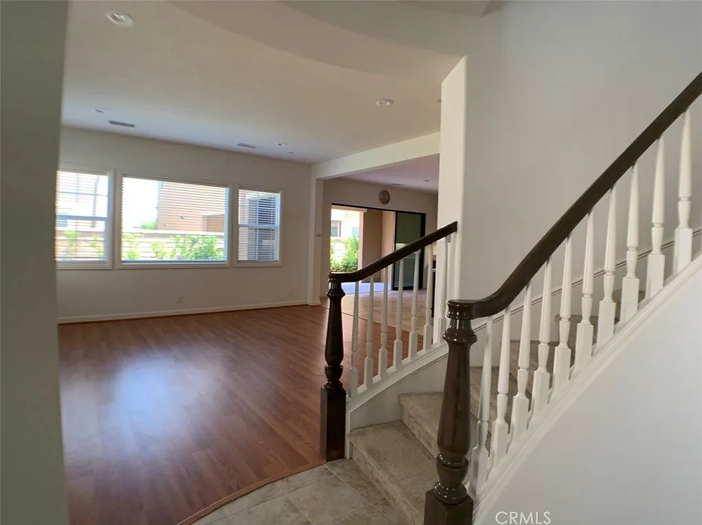 58 Acadia Ct — Photo 4