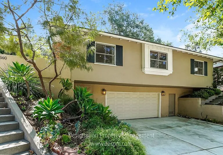 360 Glenullen Dr — Photo 2