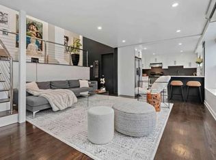 160 Chelsea St #104, Boston, MA 02128