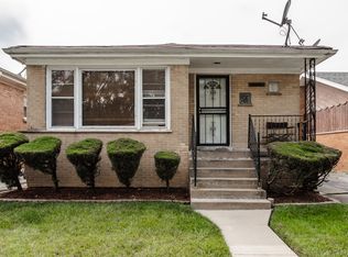 16530 Emerald Ave, Harvey, IL 60426