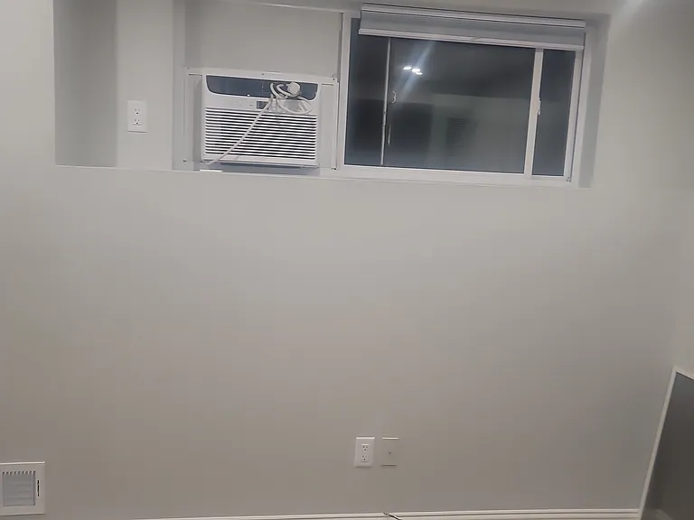 55 Pond St — Photo 5
