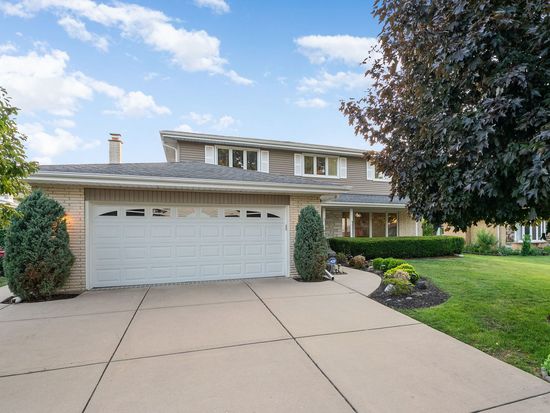 1020 S Grace St, Mount Prospect, IL 60056