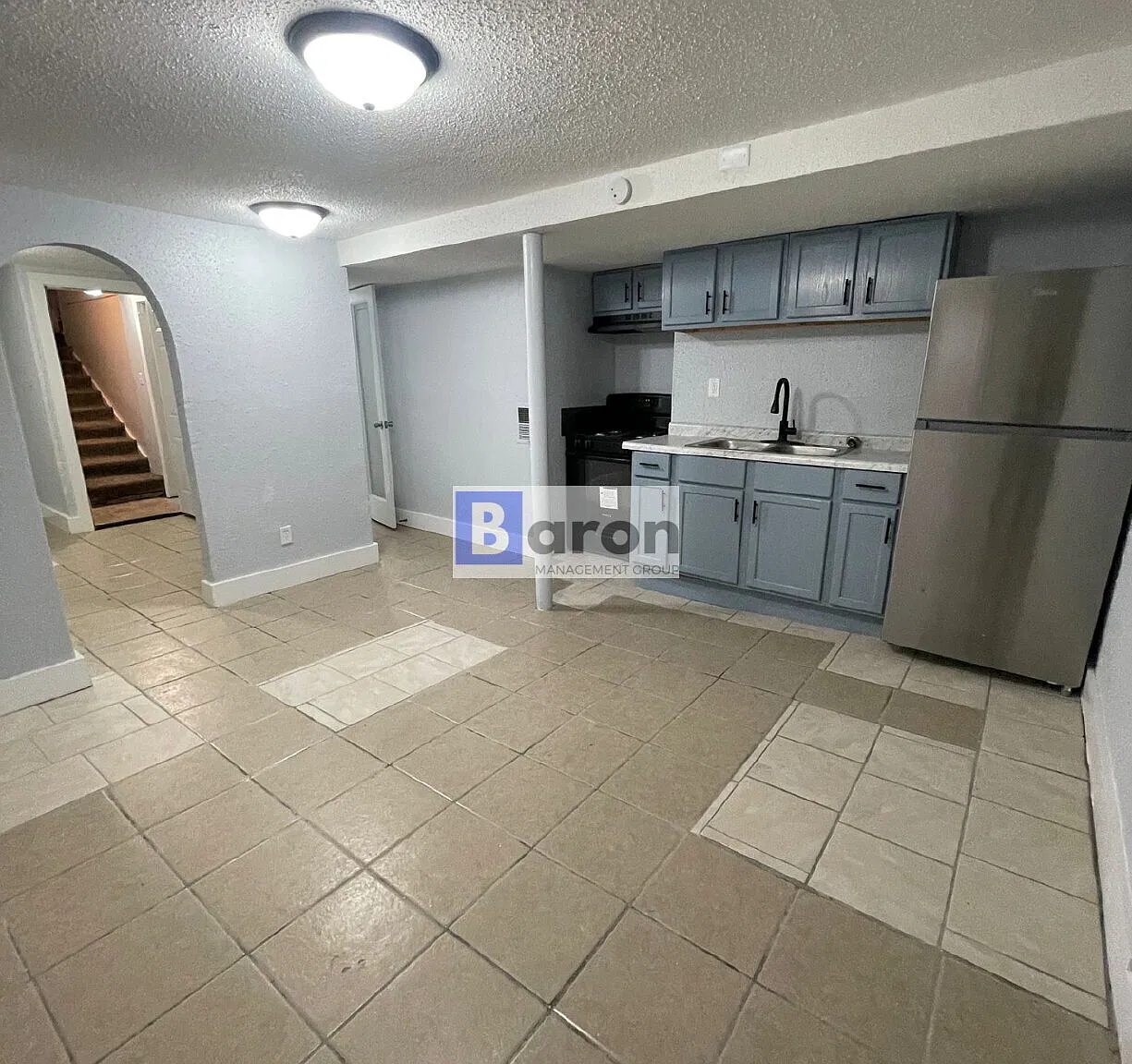 Great 1 bed, 1 bath duplex ready for move in! There is off street parking as well as shared laund... — Photo 4