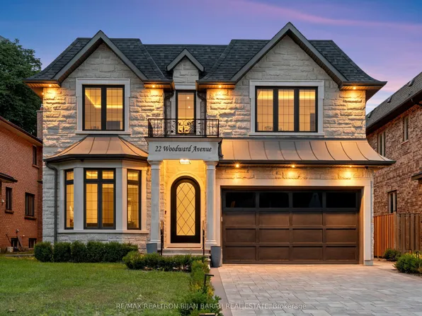 22 Woodward Ave, Markham, ON L3T 1E4