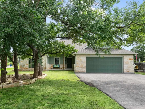 103 Crane, Highland Haven, TX 78654