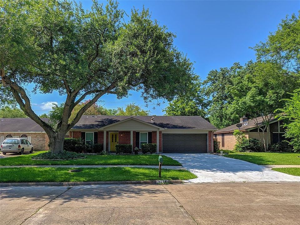 1st image of 1211 Whispering Pine Dr