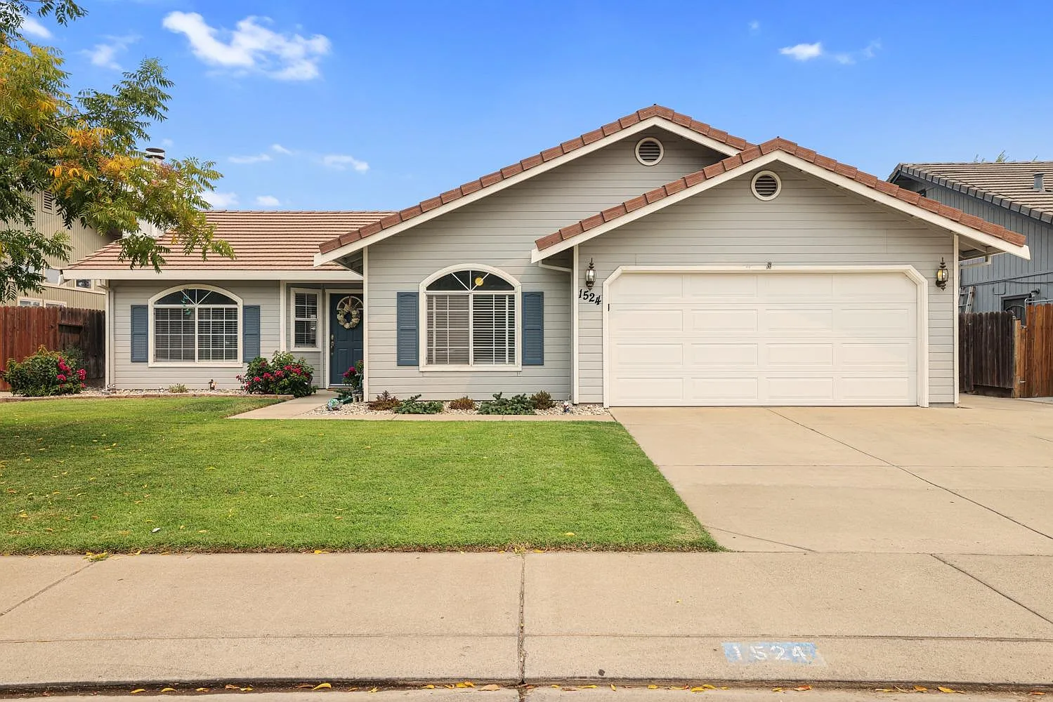 1524 Tamara Ct photo 1