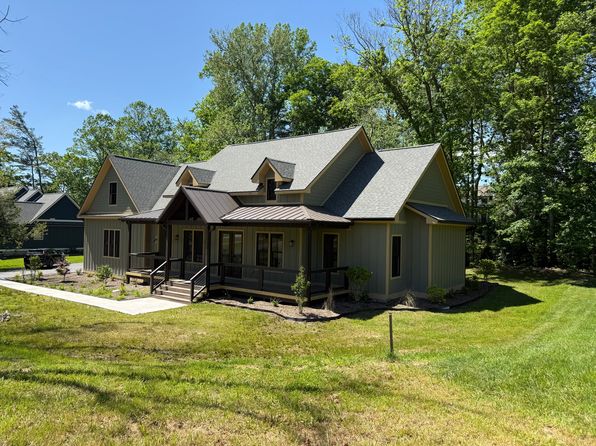 212 Almond Branch Dr