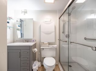 851 Regal Path Ln, Decatur, GA 30030