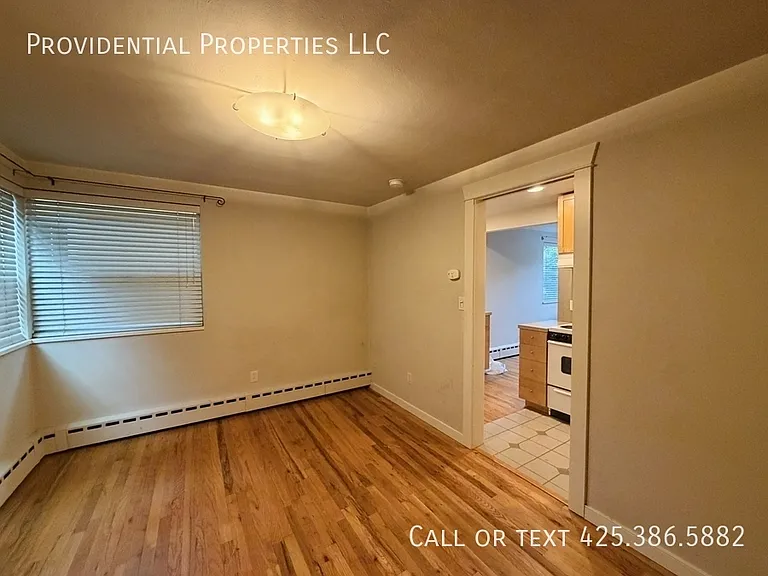 2113 N 37th St #3 — Photo 11