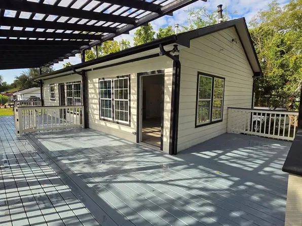 512 Hill Rd, Houston, TX 77037