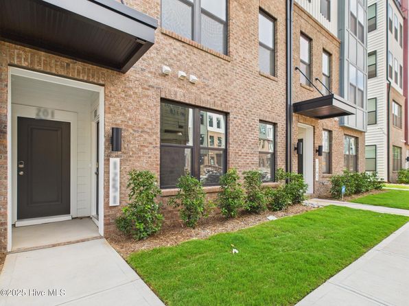 1251 Shaw View Aly UNIT 101