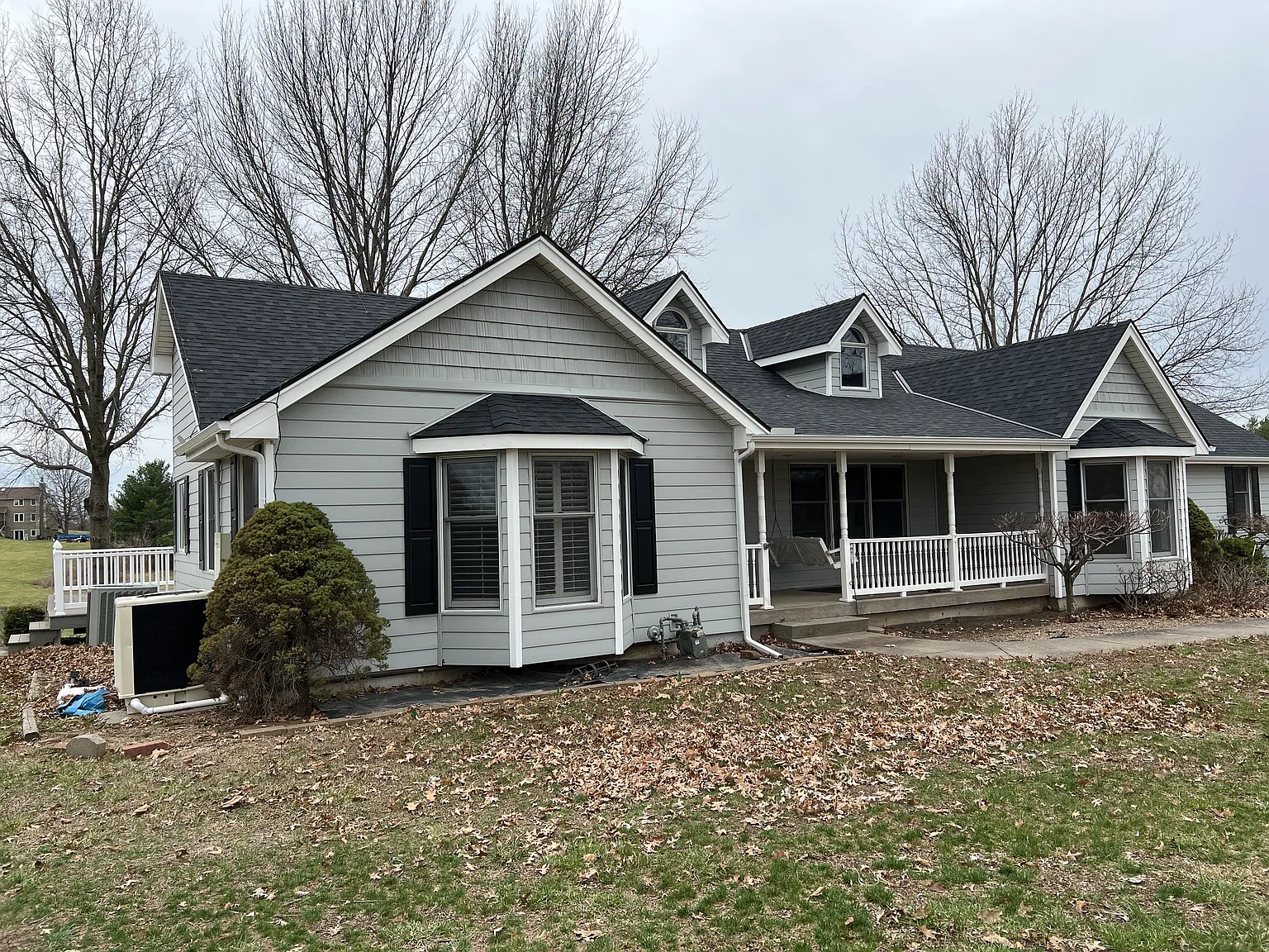 18203 Kristi Rd W — Photo 1