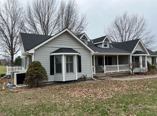 18203 Kristi Rd W, Liberty, MO 64068