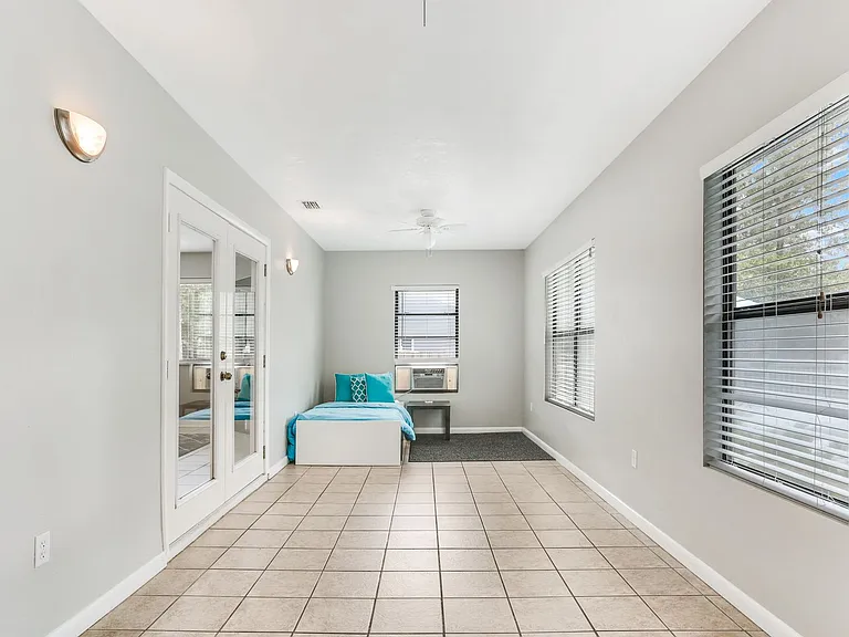1826 SW 80th Dr — Photo 17