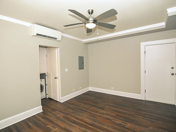 4th image of 817 W Lakeside Pl #A02w