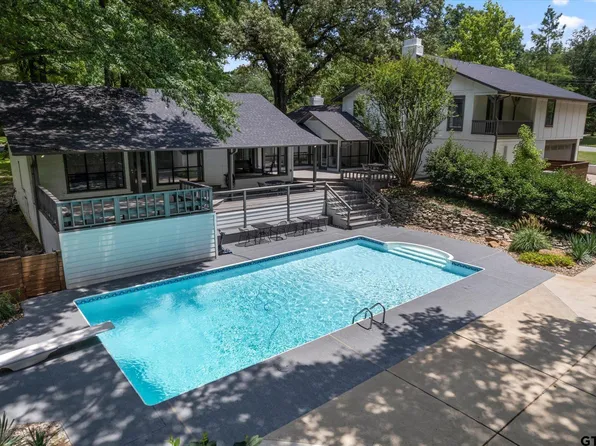 507 Azalea Ln, Mount Pleasant, TX 75455