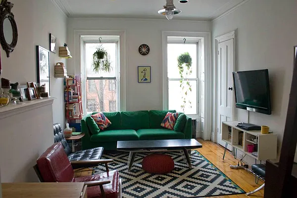 Rented by Evans Real Estate | media 42