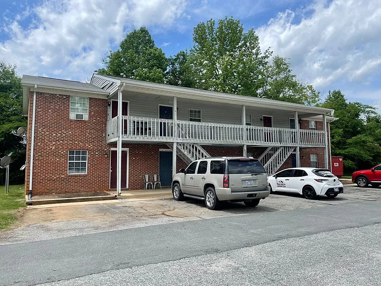 235 E Dameron Ave #X — Photo 27