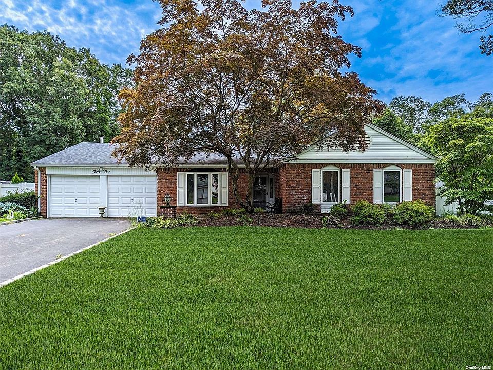 1st image of 31 Granada Circle