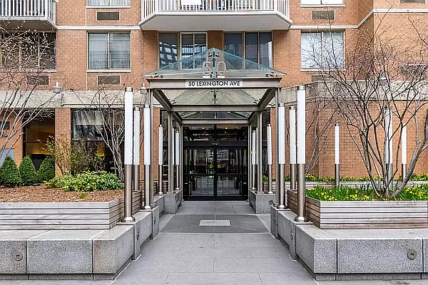 Rented by Oxford Property Group | media 32