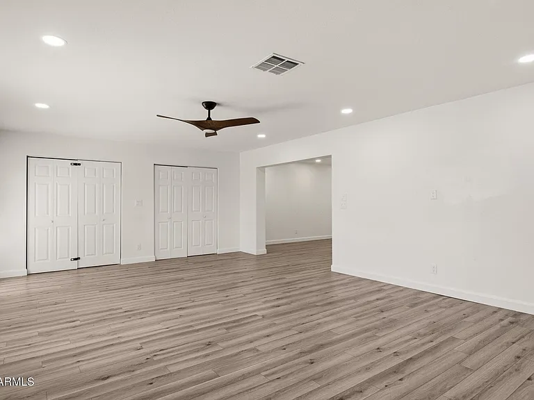 2219 N 74th Pl — Photo 18