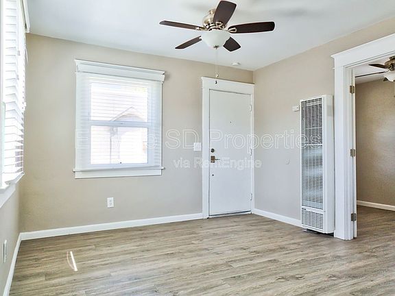 4th image of 290 2nd Ave APT 3