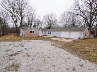 32107 E State Route Vv Hwy, Pleasant Hill, MO 64080