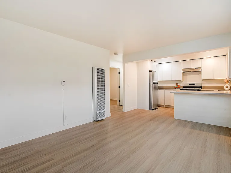 632 N Kingsley Dr #1 — Photo 17