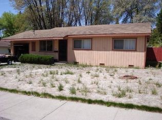 721 Pine Ridge Ave, Mount Shasta, CA 96067