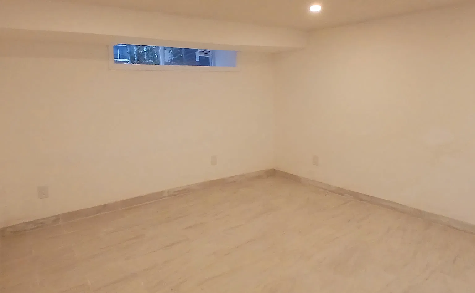 4 bed, 1300 sqft, $2,300 — Photo 4
