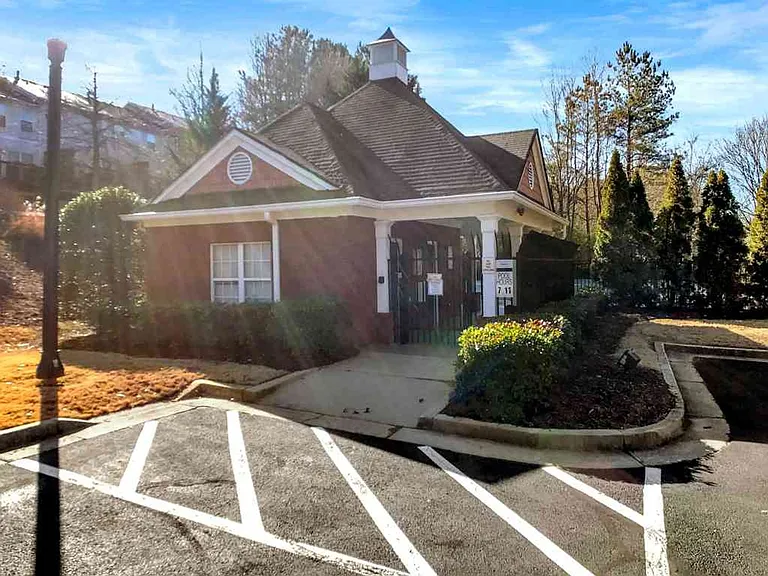 306 Mony Stone Ct SE — Photo 33