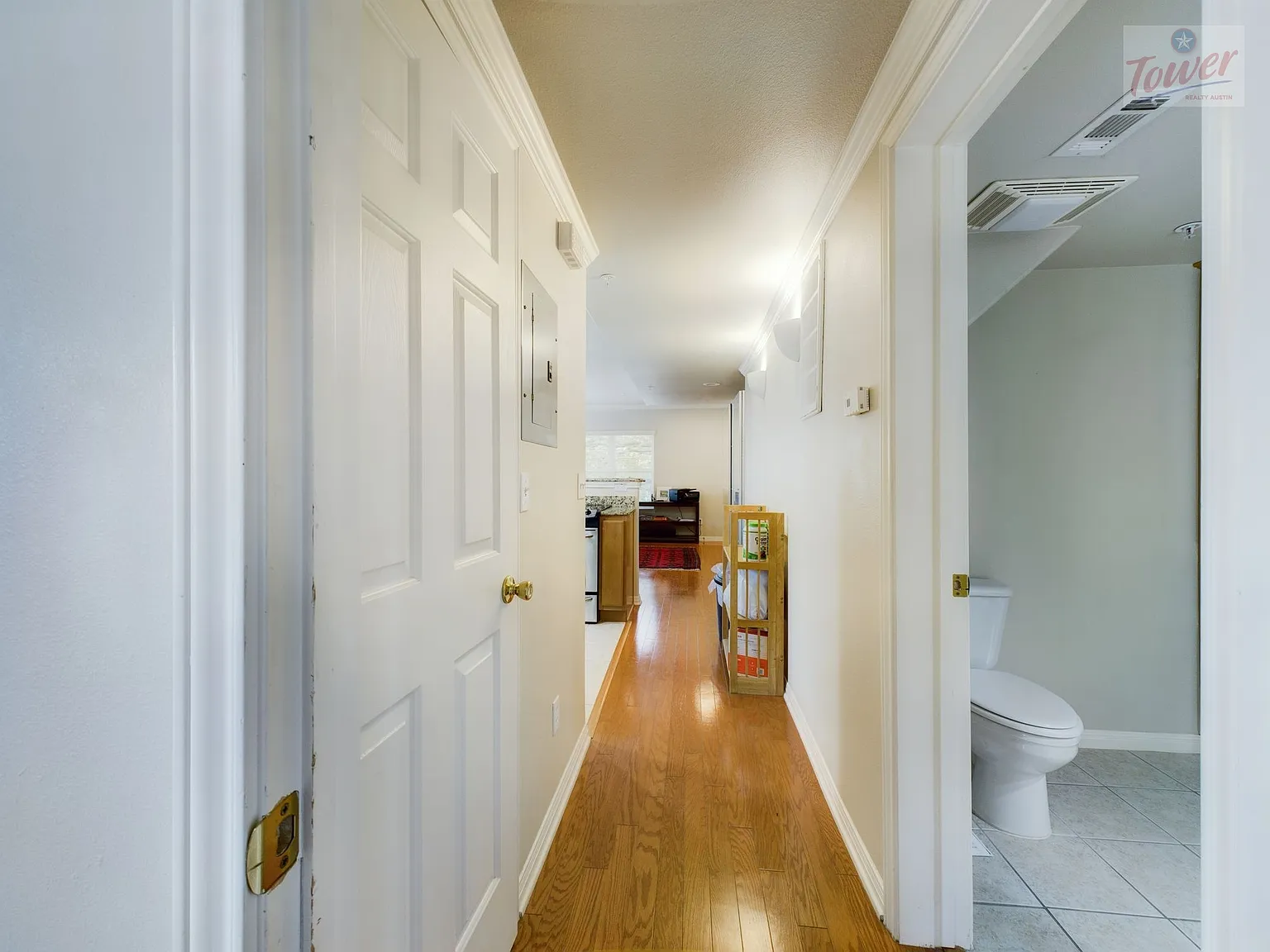 3007 Speedway Apt 3 — Photo 2