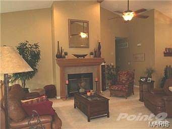 3rd image of 240 Oak Trl