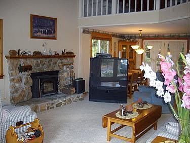 Charming cottage appeal