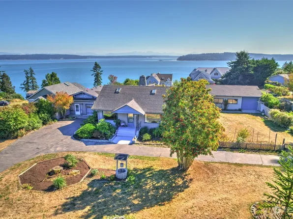 25014 State Route 525, Greenbank, WA 98253