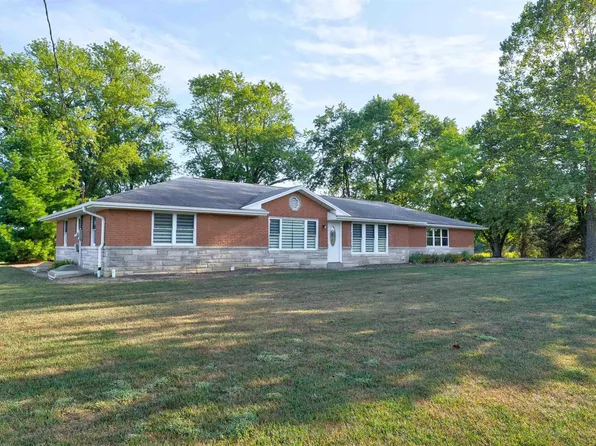 10988 E State Route 62, Ferdinand, IN 47532