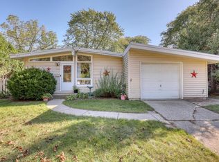 7009 W Wedgewood Dr, Milwaukee, WI 53220