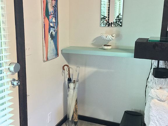 4th image of 8941 Miami St APT 25