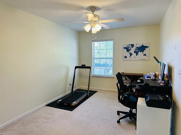 634 Fountain Ct — Photo 13