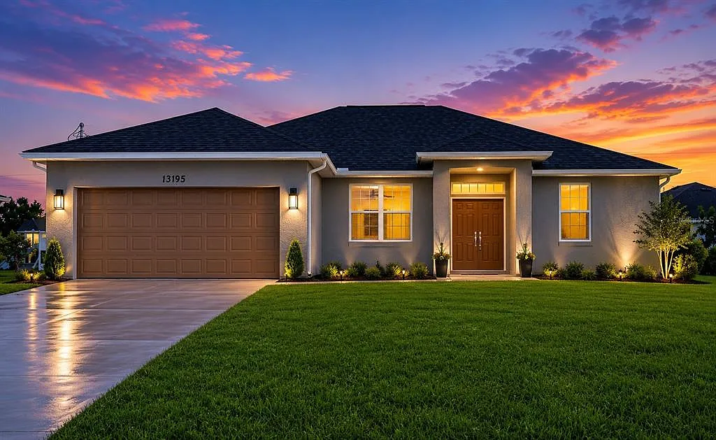 4 bed, 2.0 bath, 1900 sqft, $2,000 — Photo 1