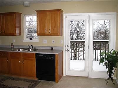 5th image of 604 Wabarto Way